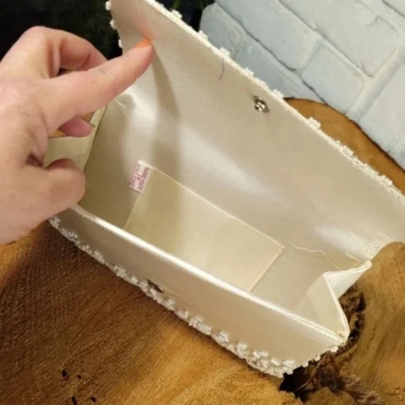 Beaded Off white Satin Clutch - Picture 3 of 13